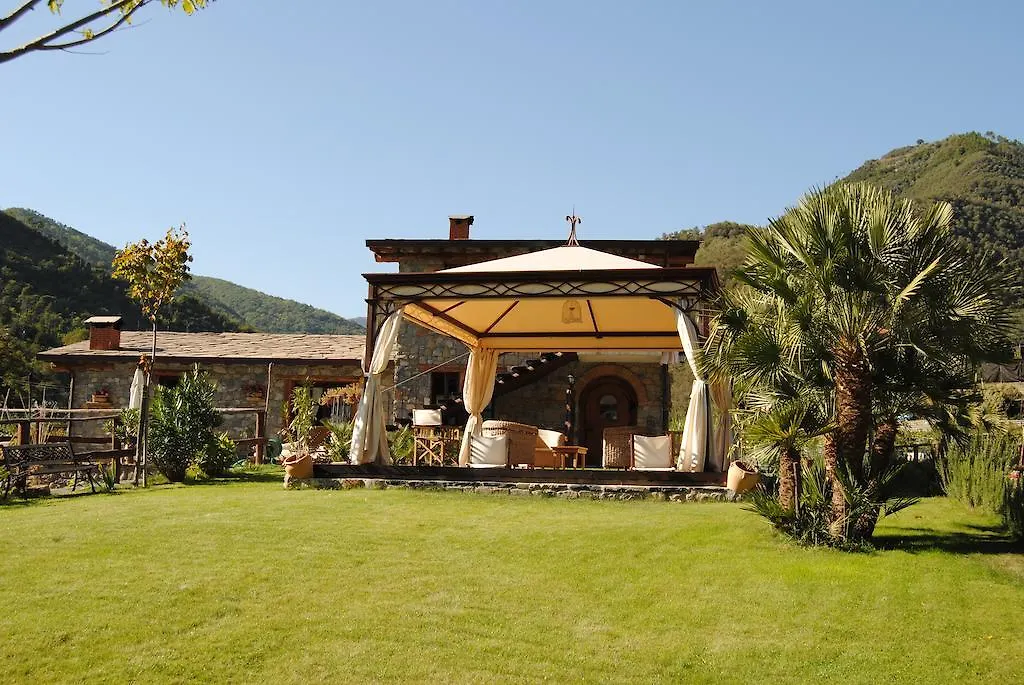 Le Macine Del Confluente Bed and Breakfast Badalucco Bed & Breakfast